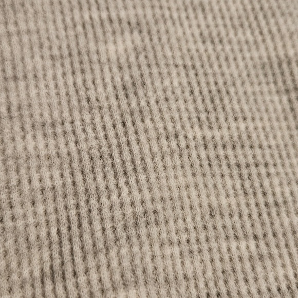 Old Navy Classic Textured Long Sleeve Men's Shirt Size M - Picture 3 of 4